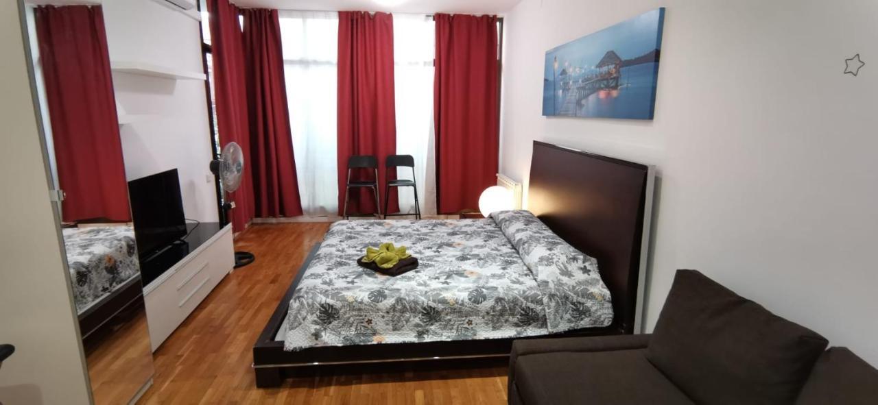 Rooms Arago Barcelona Zewnętrze zdjęcie