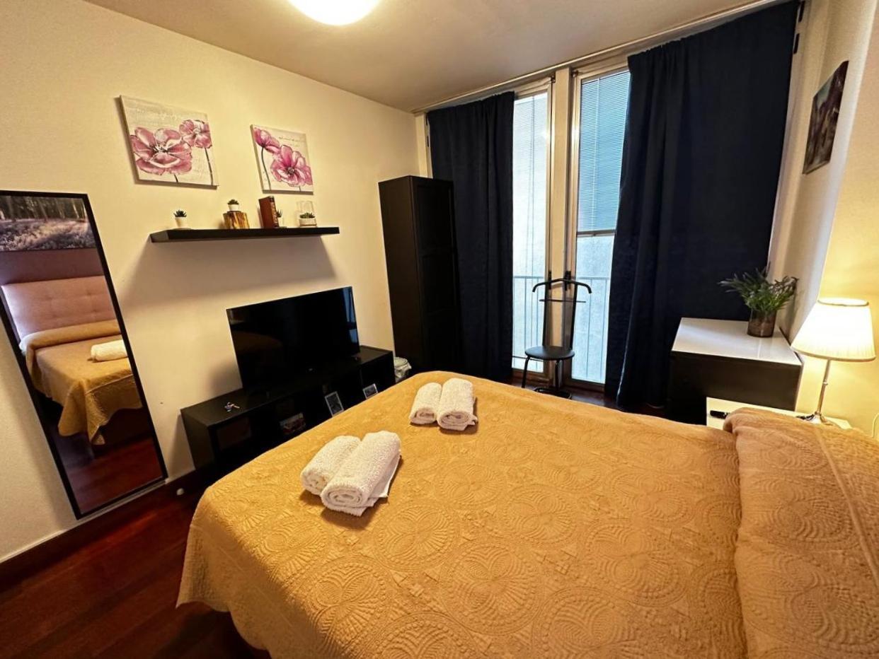 Rooms Arago Barcelona Zewnętrze zdjęcie